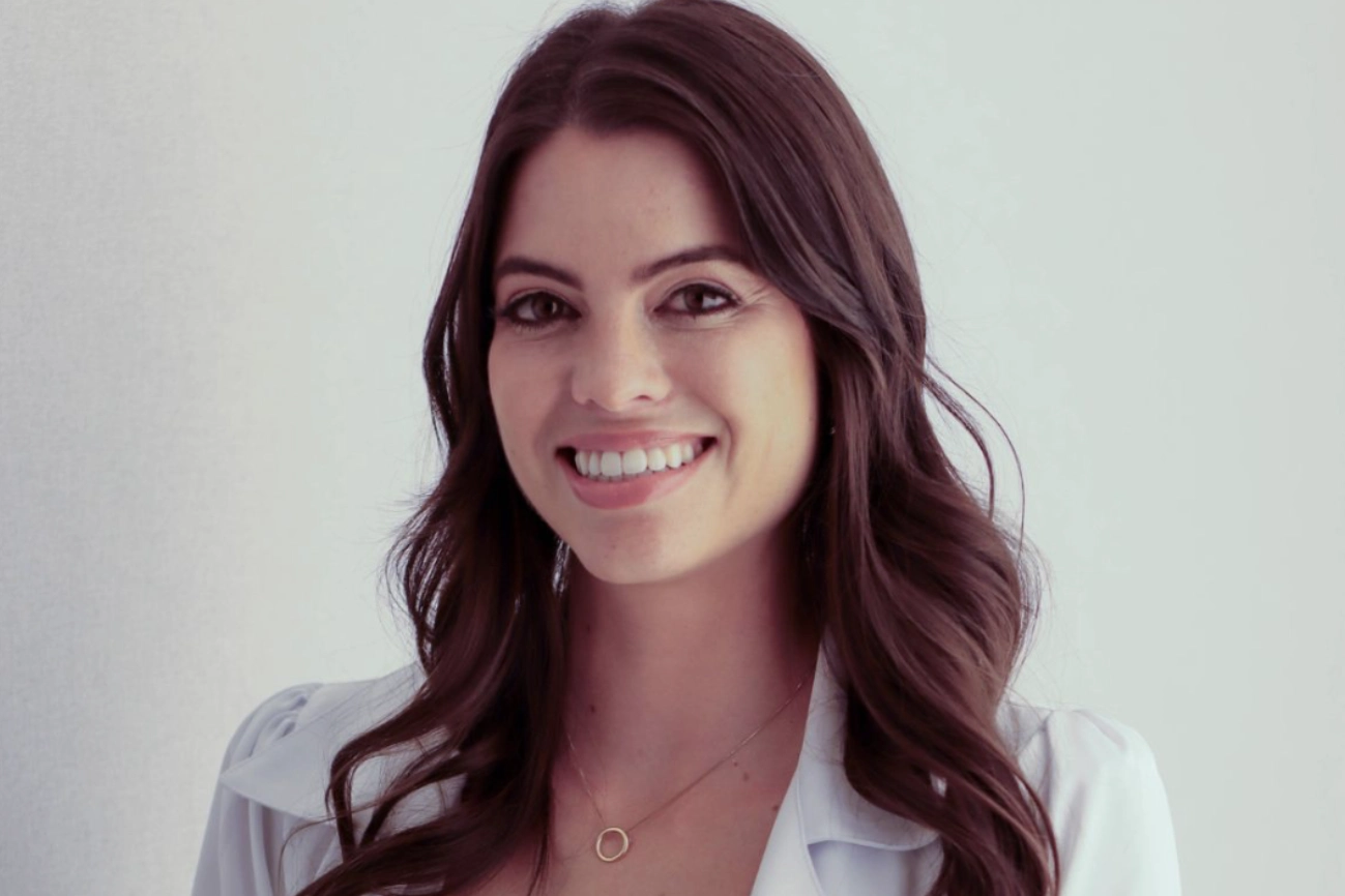 DRA CAROLINA MARINA BARBOSA LEMOS